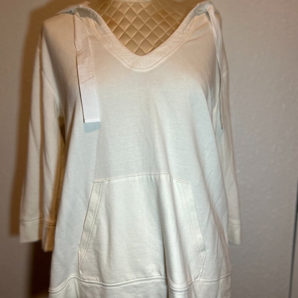 Lou & Grey Ivory V-Neck Front Pocket Loose Fit Long Sleeve Hoodie, Size S